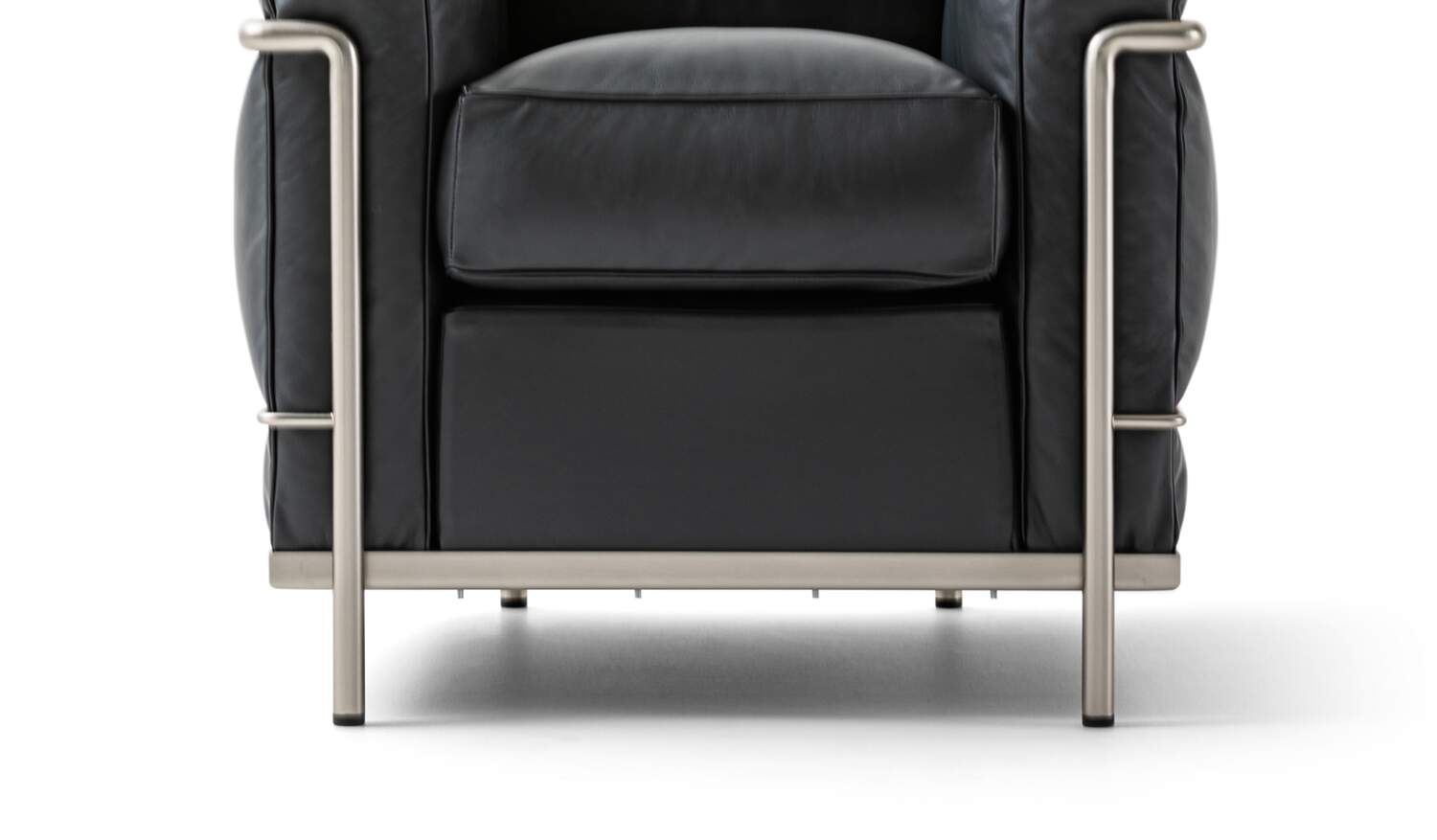 Cassina lc2 armchair — view 8
