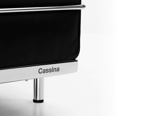 Cassina lc2 armchair — view 7