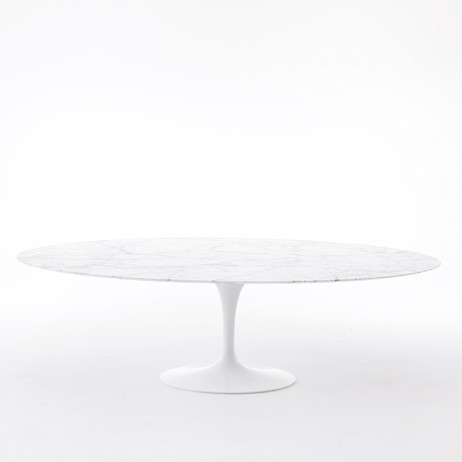 Knoll Saarinen Dining Table